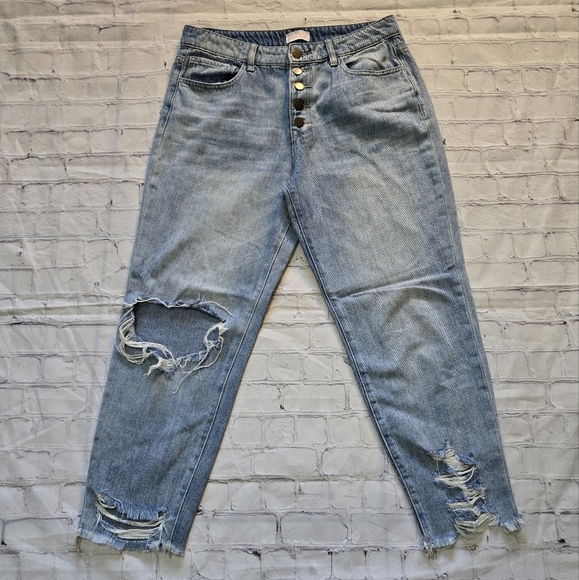 Pink Lily Mom Butterfly Button Distressed Light Wash Jeans - Picture 2 of 9